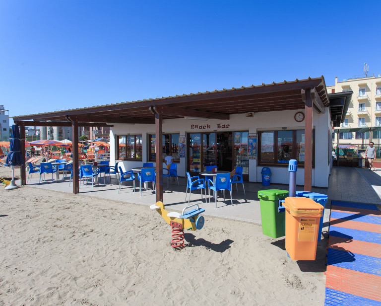 media.Gallery_Spiaggia_1HotelRock_LidodiSavio