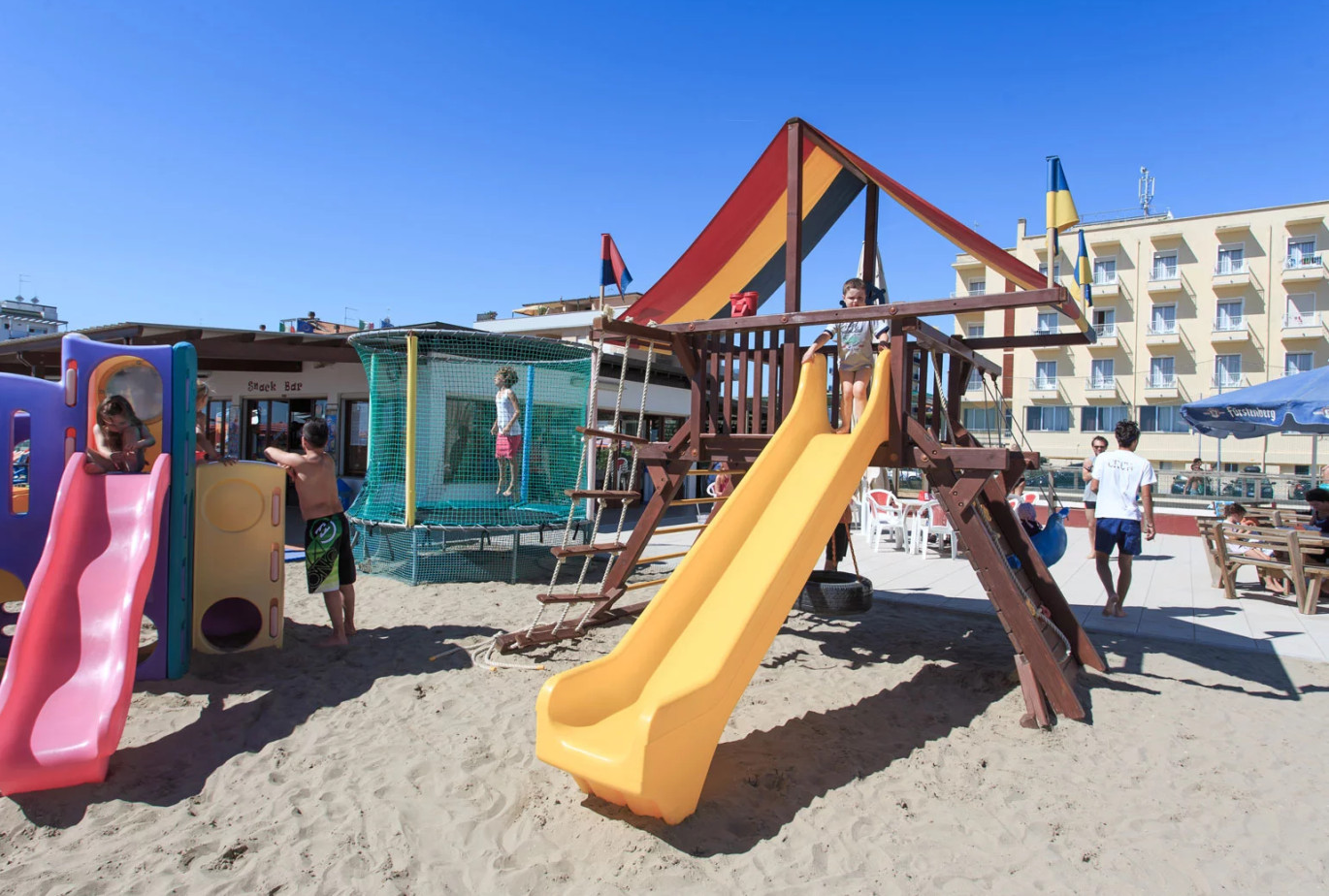 media.Gallery_Spiaggia_7HotelRock_LidodiSavio